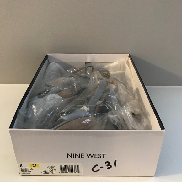 Size 8 BNIB NINE WEST Balada Suede Heeled Sandals - Picture 4 of 9